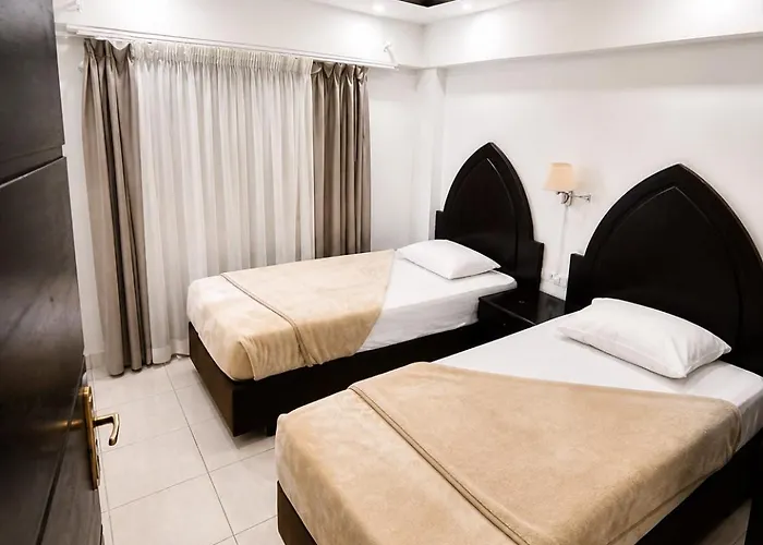 Silia Luxury